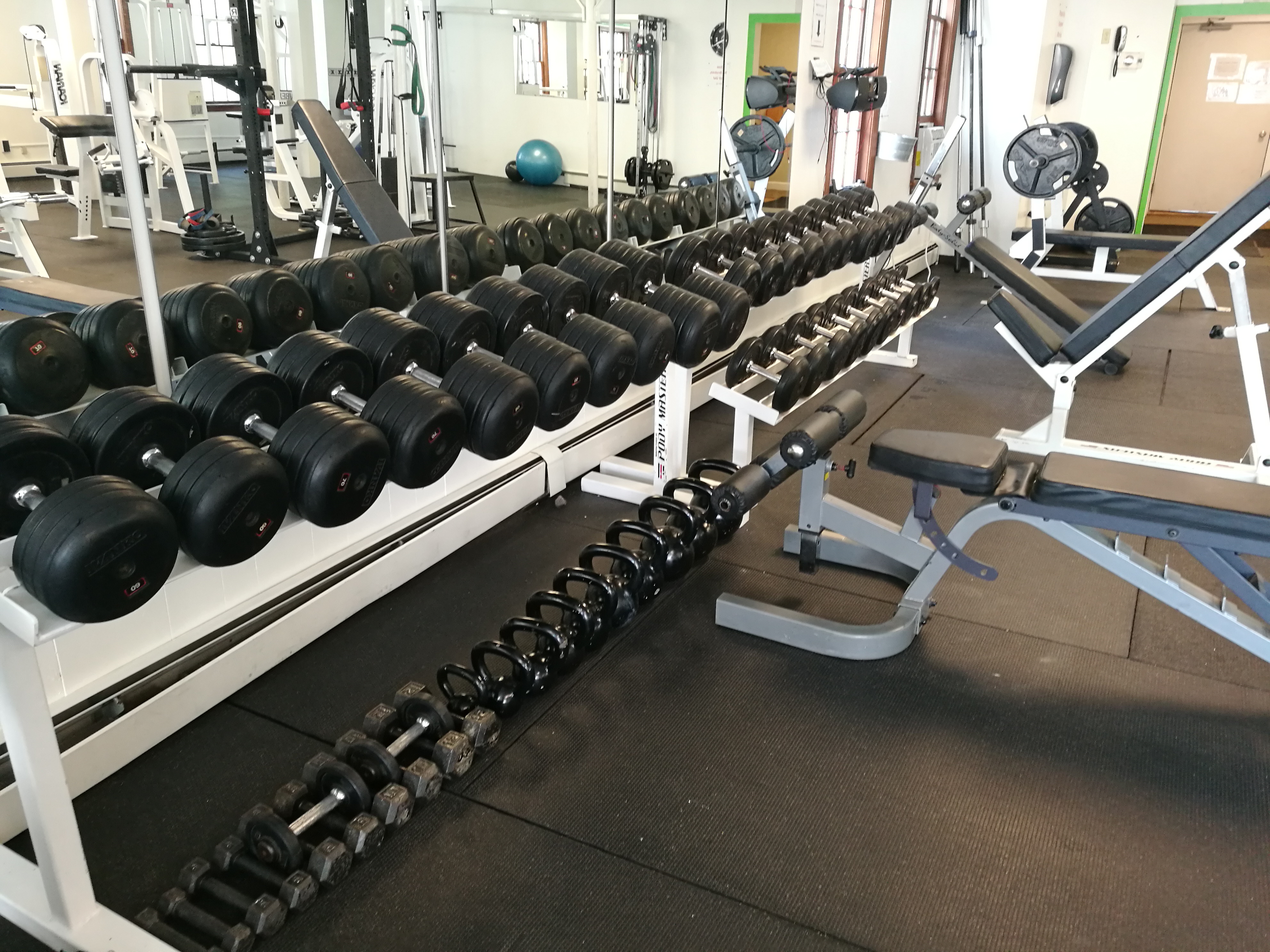 Alton Gym Free Weights